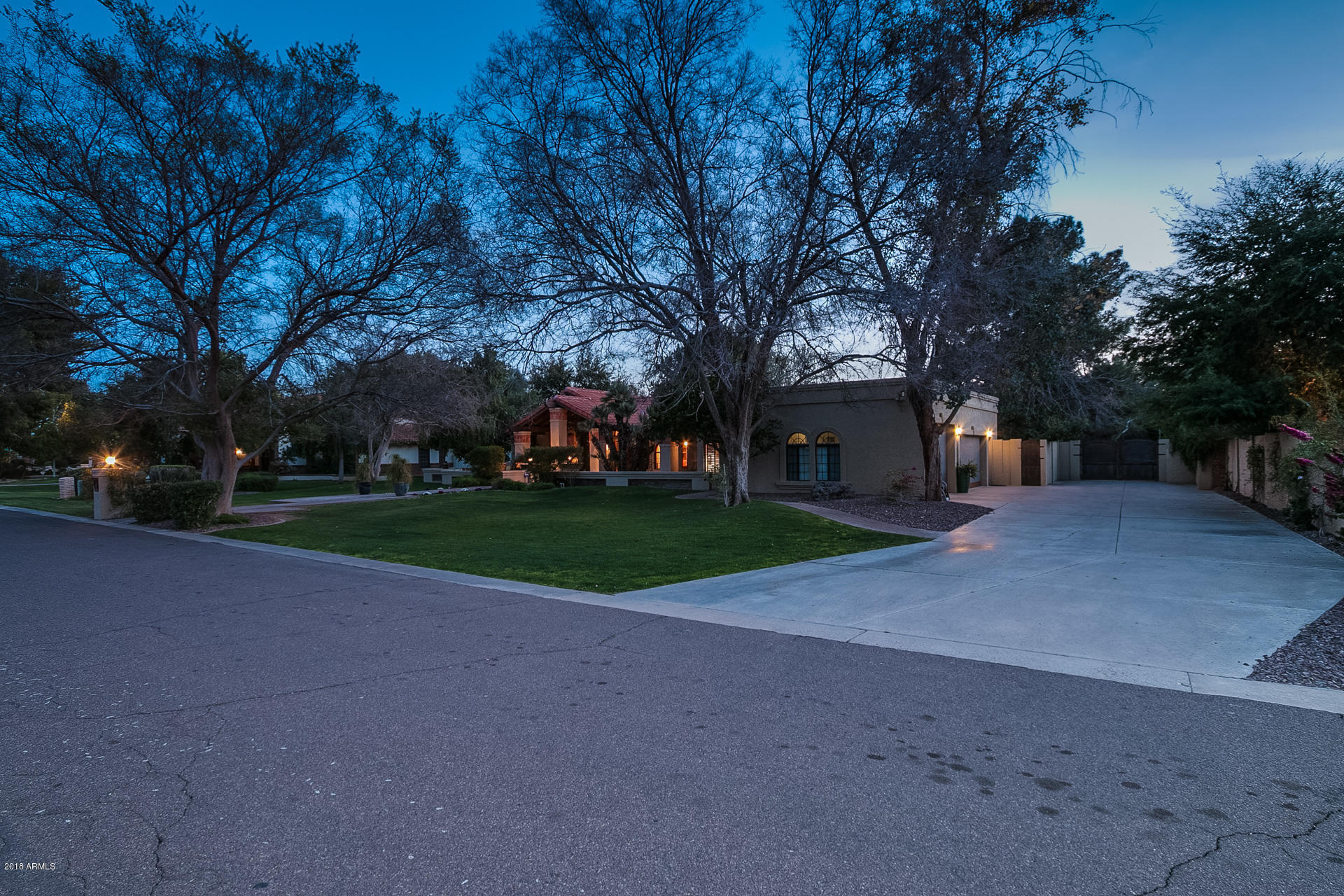 2113 East Ranch Road Tempe, AZ 85284 - Photo 8 of 107 Ranch-99