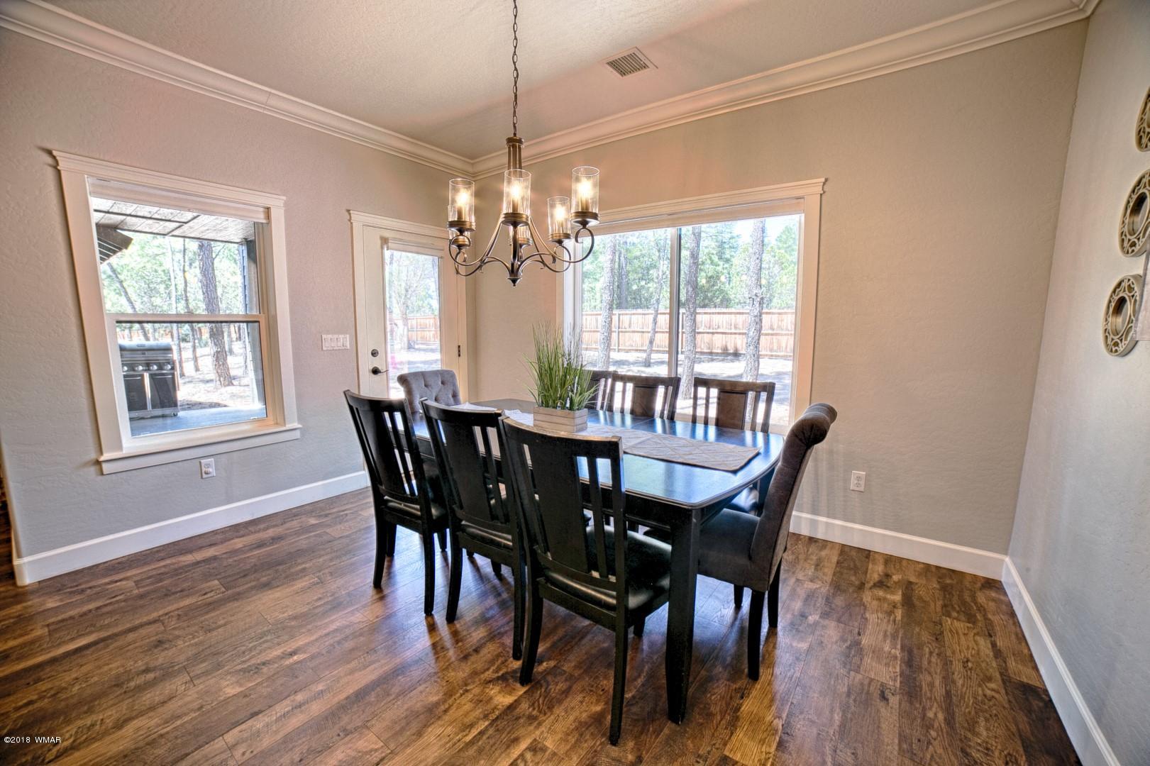3021 West Alpine Rdg Road Show Low, AZ 85901 - Photo 5 of 31 Gallery Image 5
