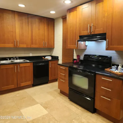 $350,000 | 901 Ocean Boulevard, Unit 92, Atlantic Beach, FL 32233