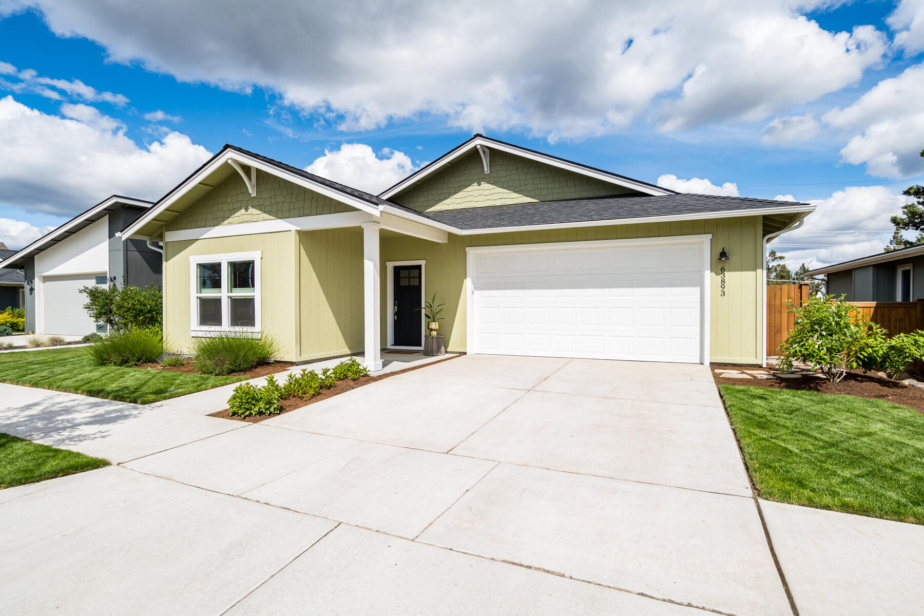 63893 Hunters Circle Bend, OR 97701 - Photo 34 of 38 JH5_1379