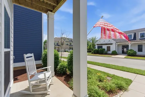 $419,900 | 2004 French Bayou Lane, Hendersonville, TN 37075
