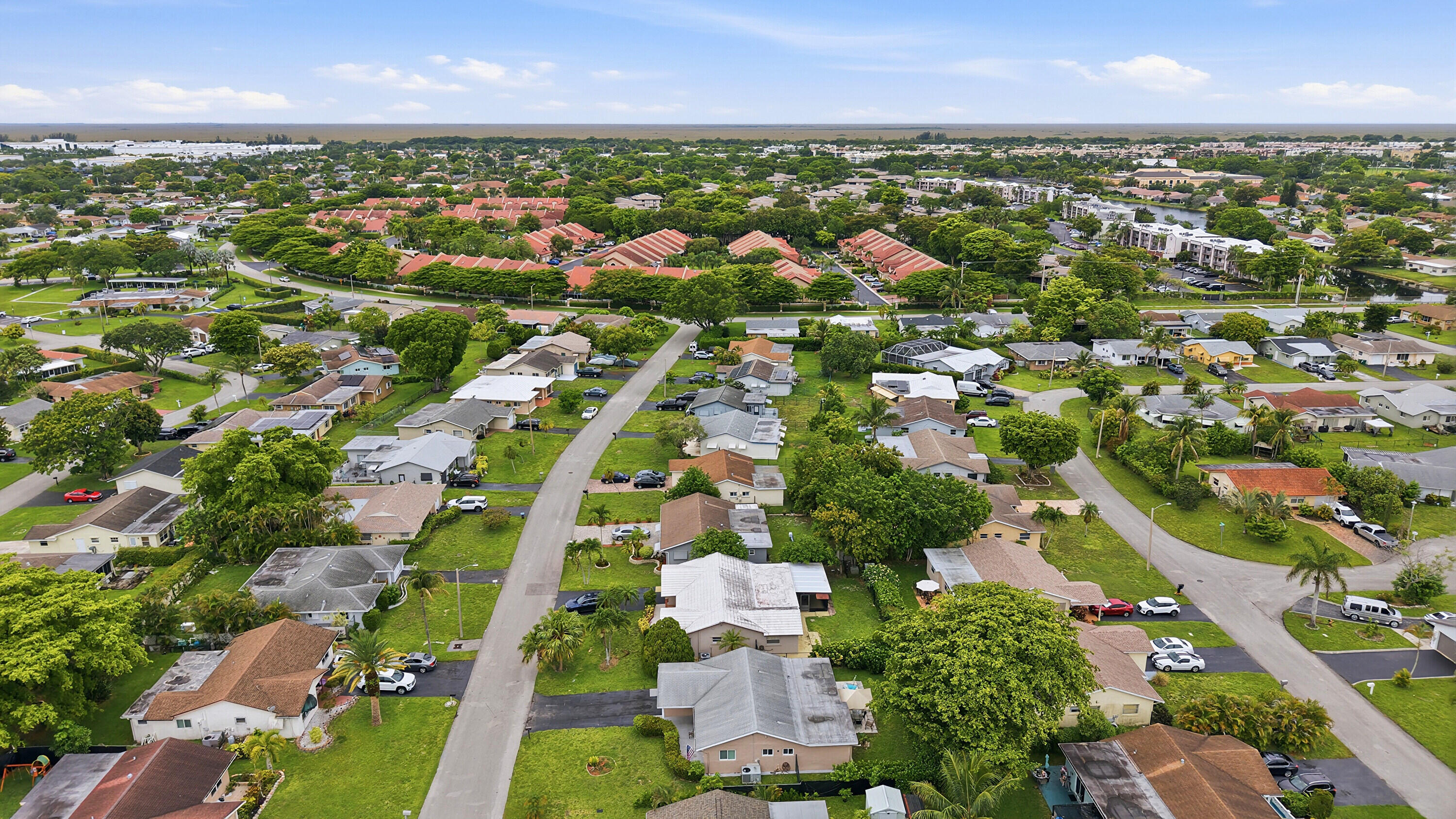 9505 Northwest 73rd Street Tamarac, FL 33321 - Photo 36 of 48 38_dji_20260531010613_0186_d