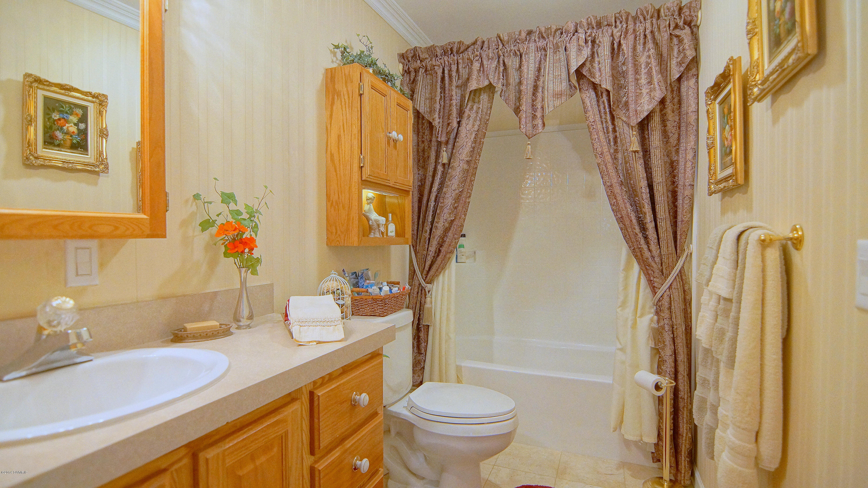10223 Baldwin Road Bridgman, MI 49106 - Photo 16 of 33 DSC07908