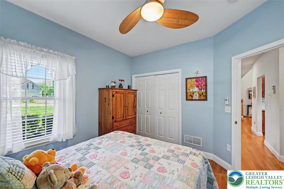 112 Michaels Run Road Stroudsburg, PA 18360 - Photo 28 of 69 Bedroom 2 has a double closet and can accommodate a Queen sized bed with accent pieces.