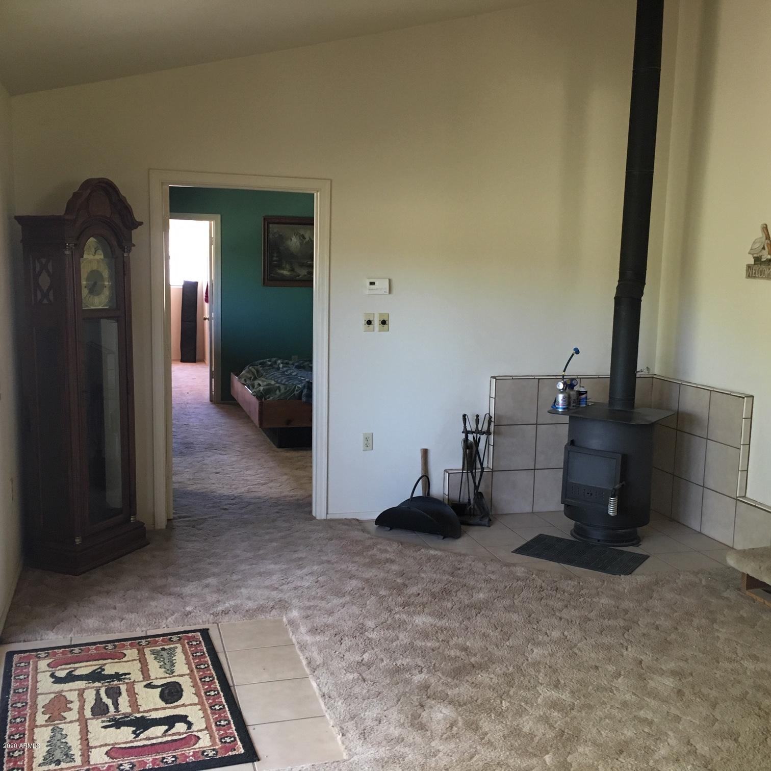 14895 East Page Road Yucca, AZ 86438 - Photo 6 of 48 06
