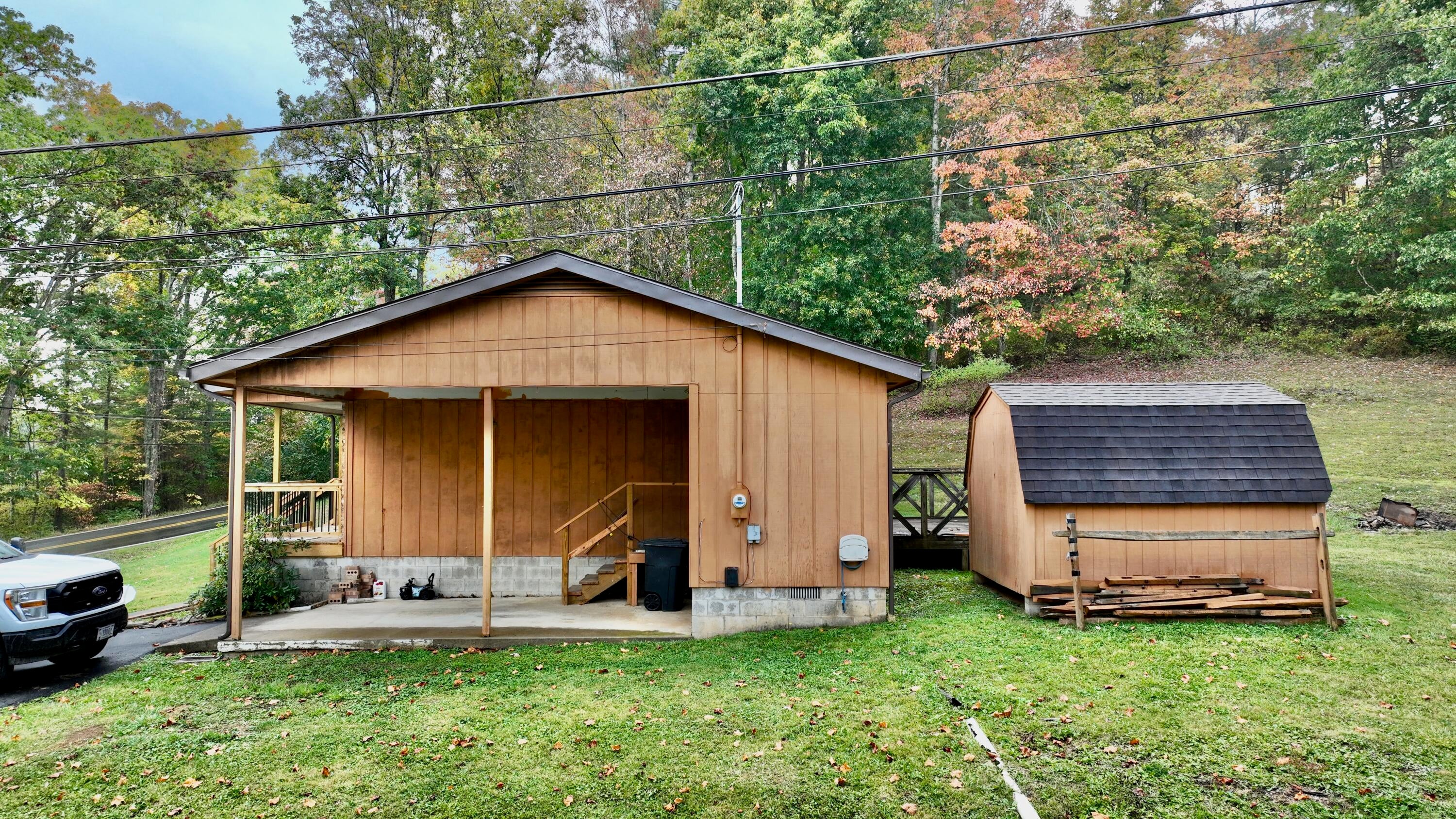 597 Pluto Road Shady Spring, WV 25918 - Photo 3 of 18 Gallery Image 3