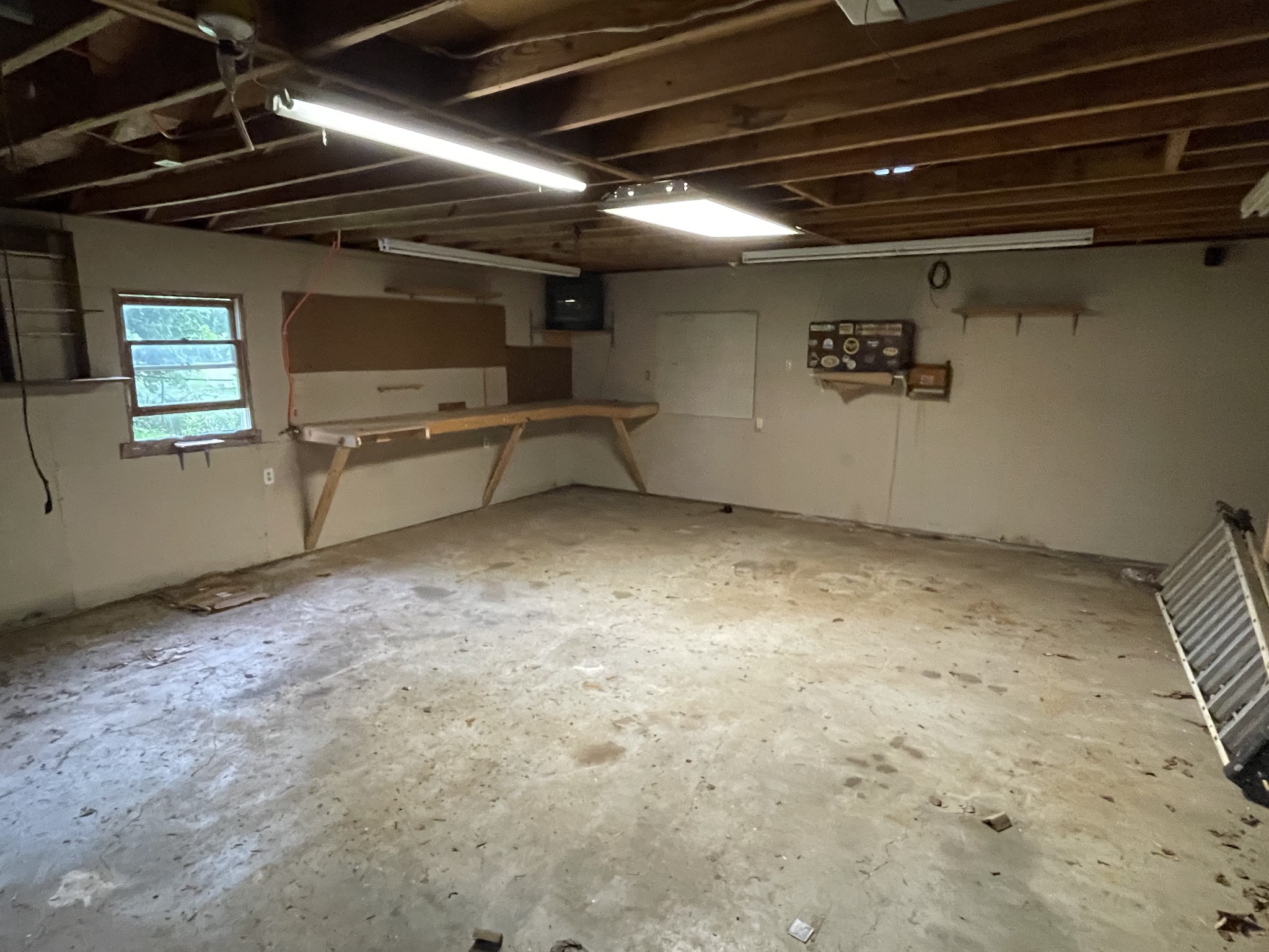 641 Airport Road Portland, TN 37148 - Photo 15 of 16