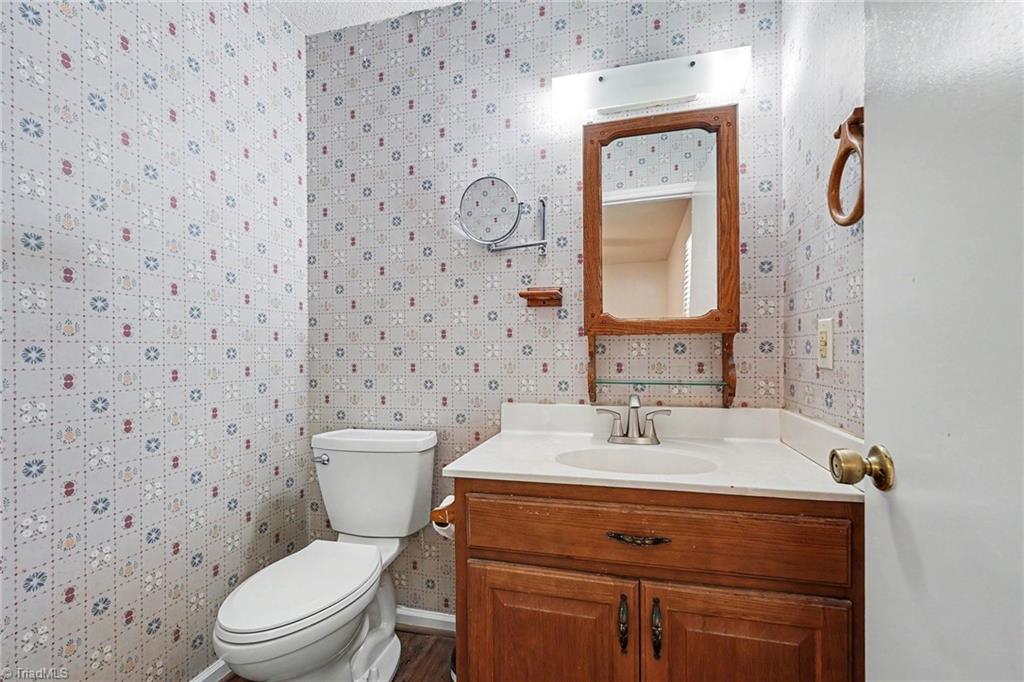 1514 Pepperidge Road Asheboro, NC 27205 - Photo 14 of 32