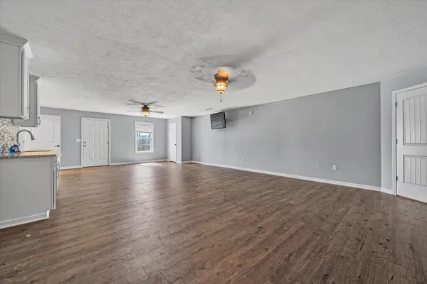 $499,950 | 175 White Deer Trail, New Castle, VA 24127