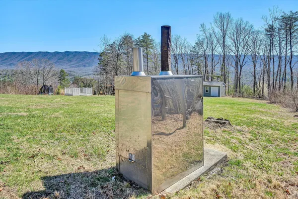 $499,950 | 175 White Deer Trail, New Castle, VA 24127