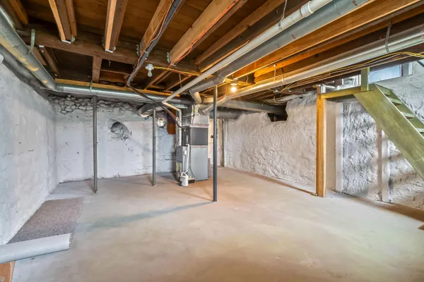 $262,000 | 322 West Chicago Road, Coldwater, MI 49036