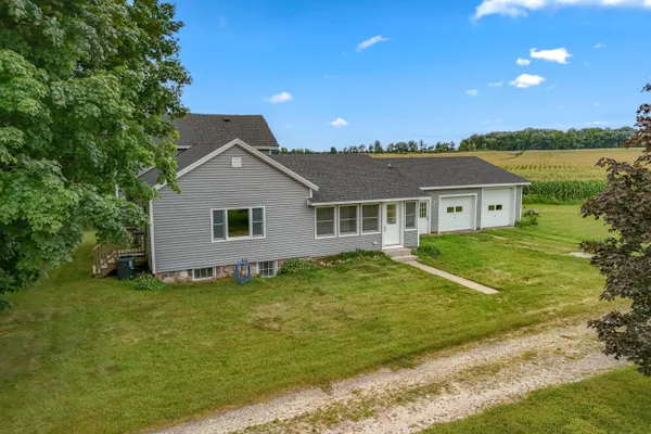 $262,000 | 322 West Chicago Road, Coldwater, MI 49036