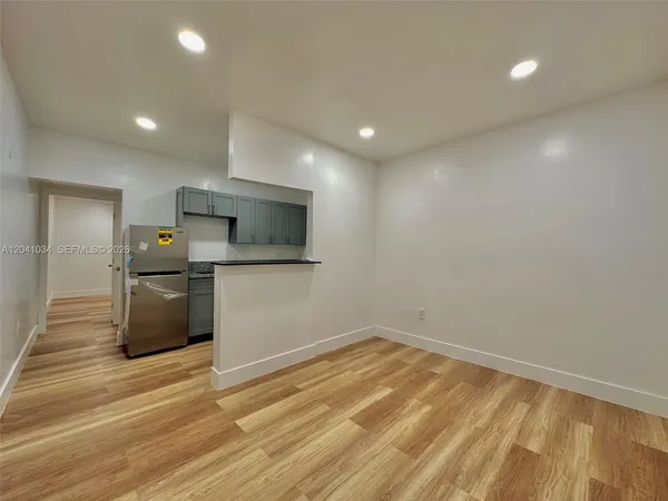 $1,750 | 5545 North Miami Avenue, Unit 8, Miami, FL 33127