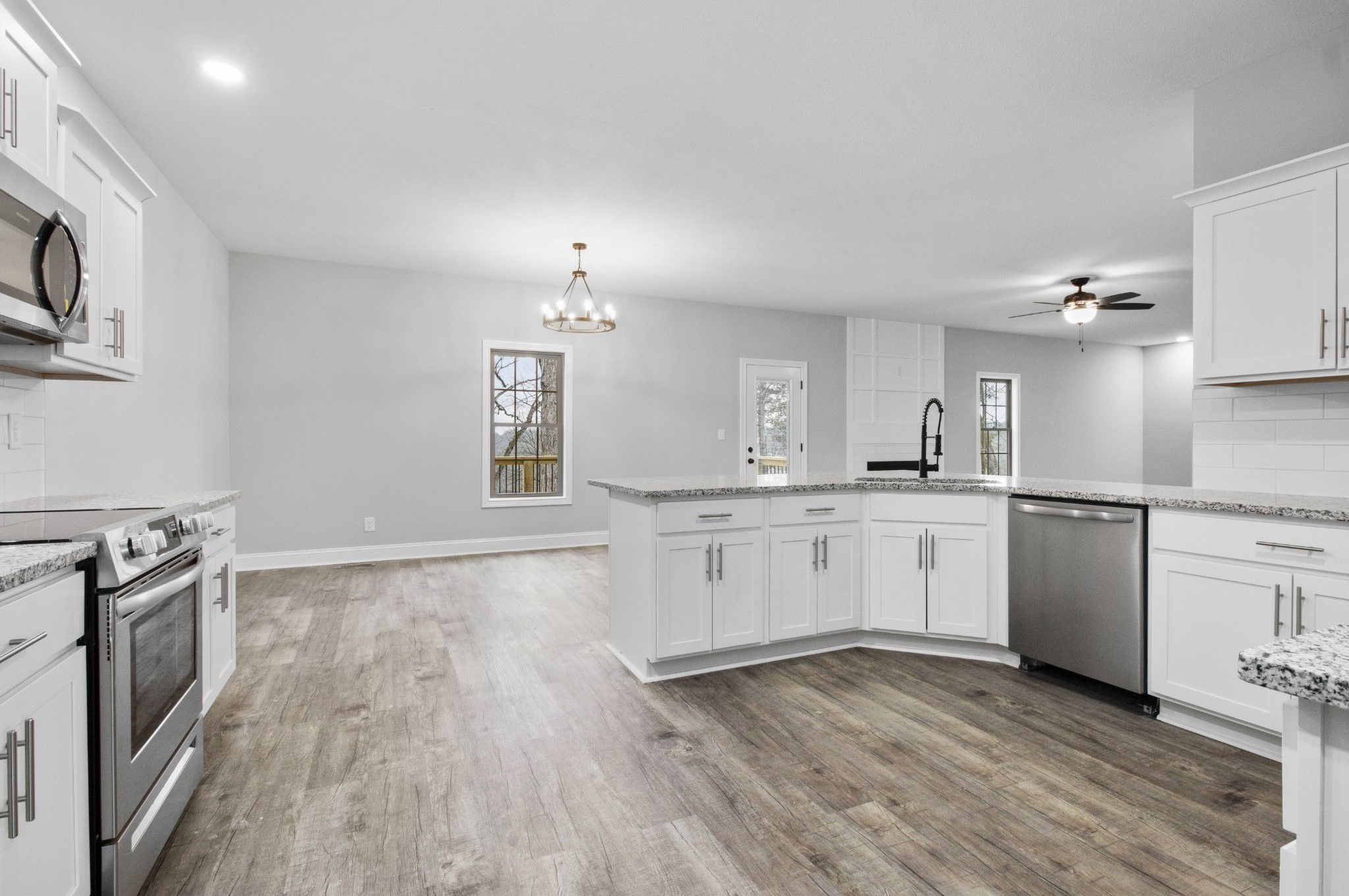 2125 Powell Road Clarksville, TN 37043 - Photo 12 of 41