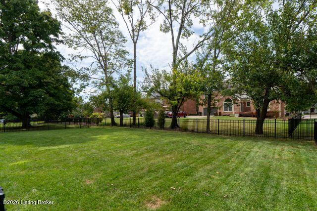 818 Foxgate Road Louisville, KY 40223 - Photo 61 of 62 818 Foxgate Road-62 - resized
