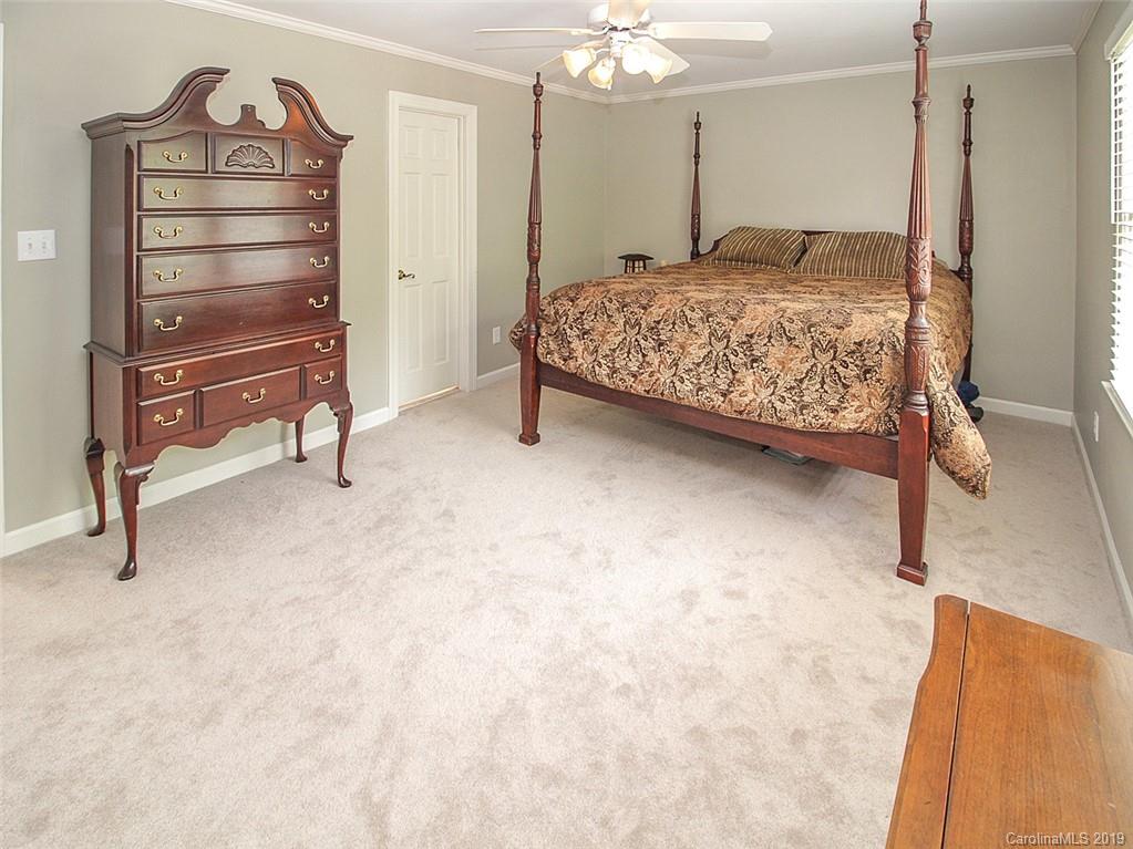 4838 Nora's Path Road Charlotte, NC 28226 - Photo 36 of 43