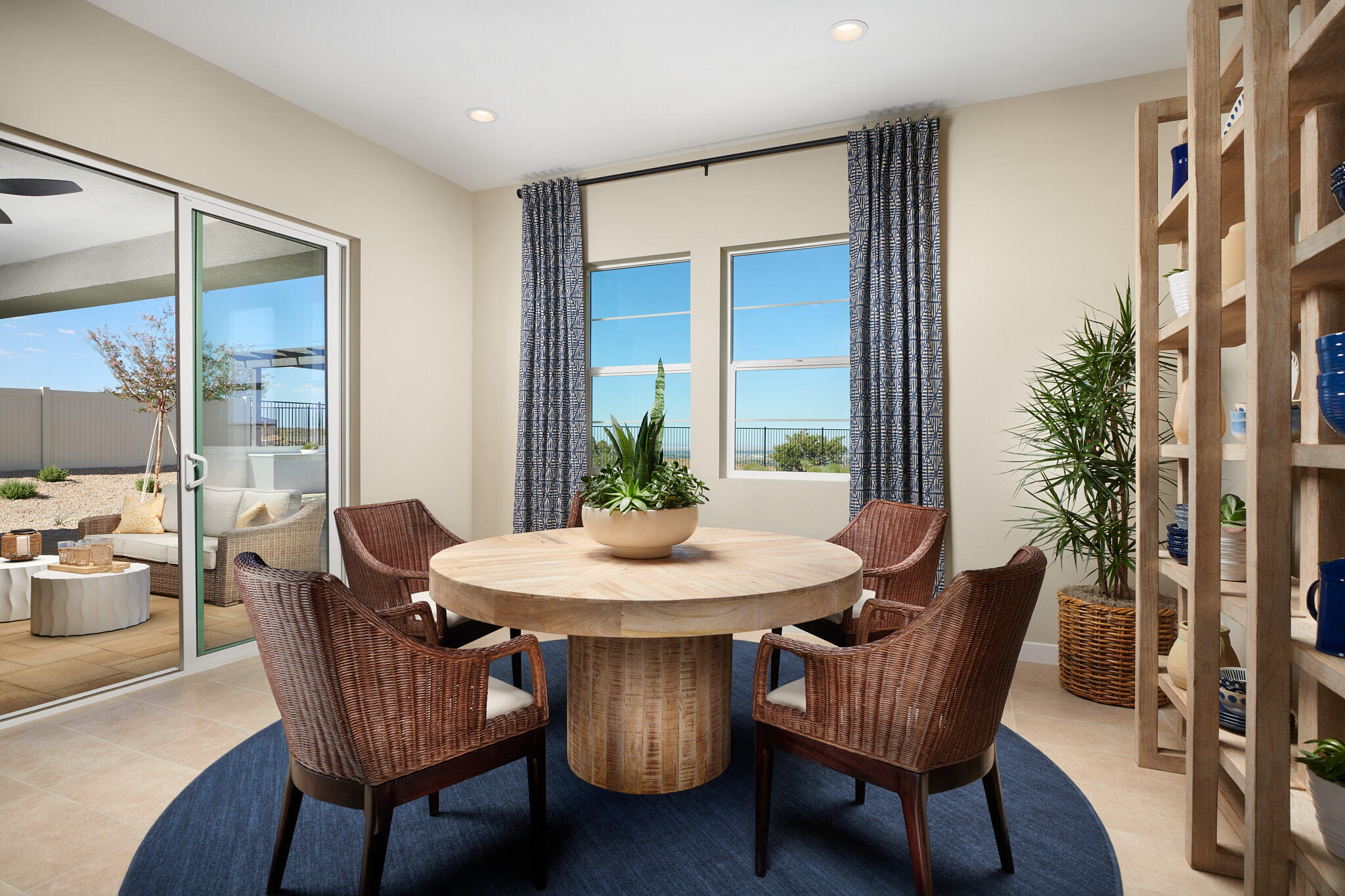 39350 Stallion Drive Palmdale, CA 93551 - Photo 4 of 7 22010_Palmdale_193