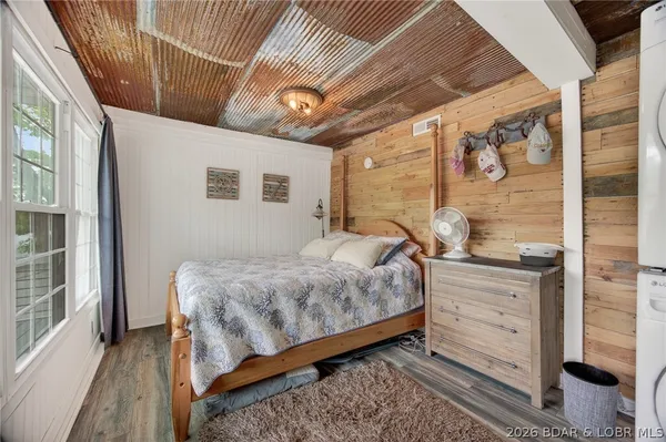 $378,000 | 30975 Dry Branch Road, Rocky Mount, MO 65072