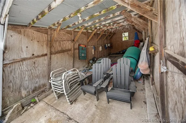 $378,000 | 30975 Dry Branch Road, Rocky Mount, MO 65072