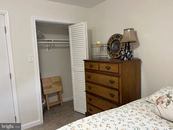 $1,700 | 9325 Talisman Drive, Vienna, VA 22182