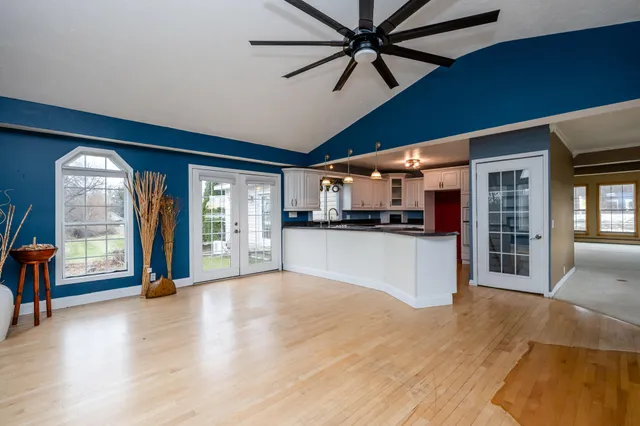 $269,900 | 33248 M 62 West, Dowagiac, MI 49047