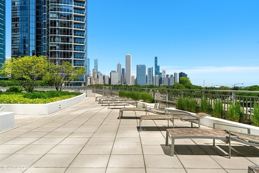 1235 South Prairie Avenue, Unit 1303 Chicago, IL 60605 - Photo 28 of 33