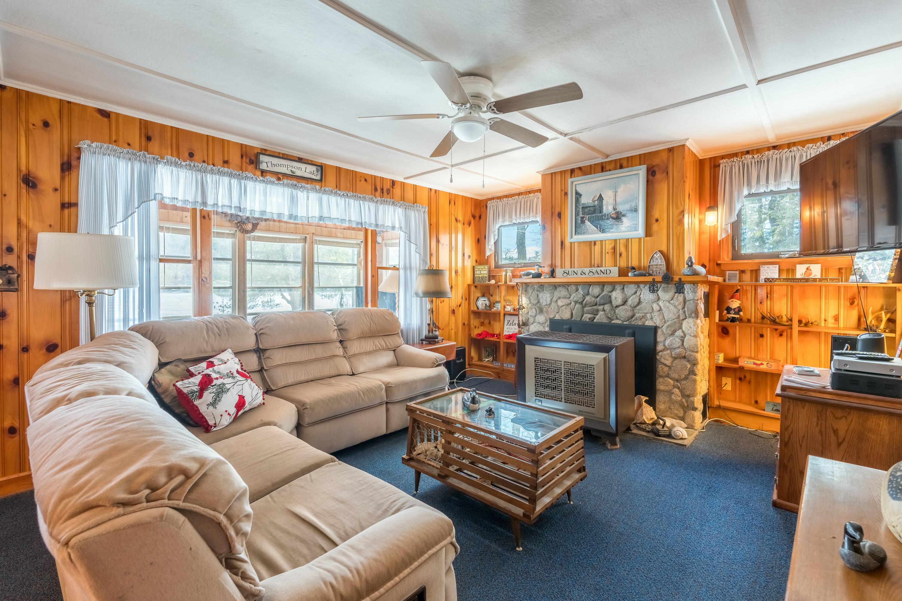 25 Parsons Point Road Casco, ME 04015 - Photo 22 of 58 Living Area