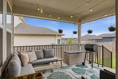 $415,000 | 162 El Capitan Loop, Dripping Springs, TX 78620