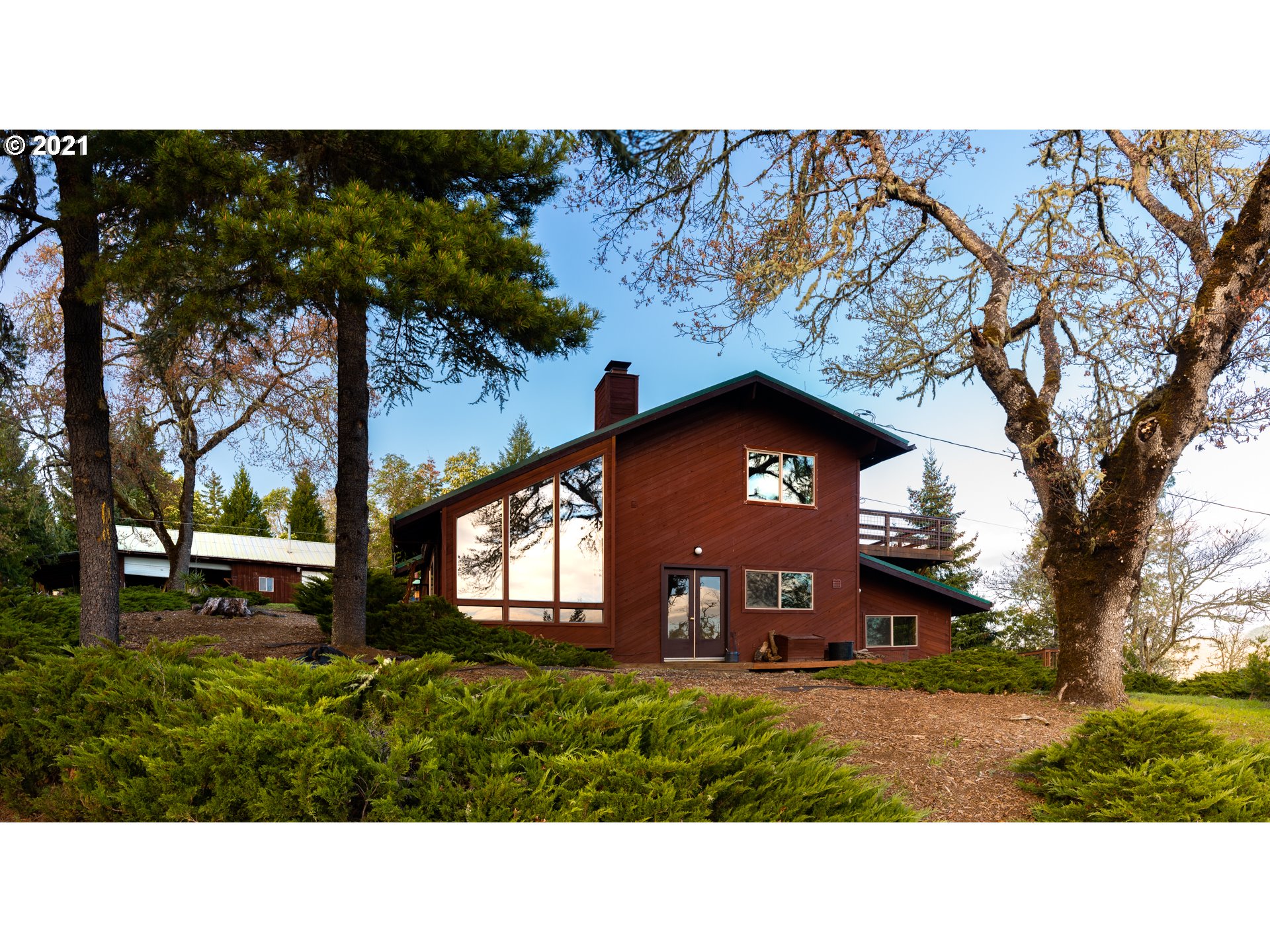 3456 North Bank Road Roseburg, OR 97470 - Photo 1 of 30 Gallery Image 1