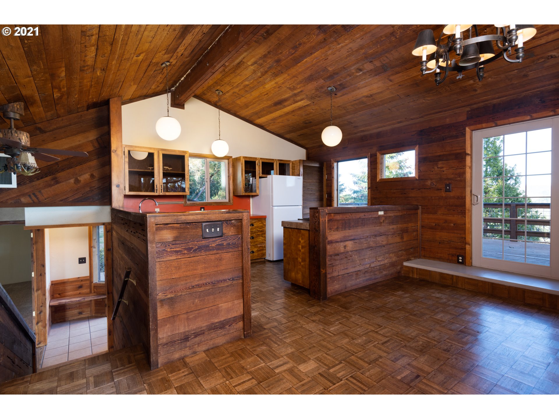3456 North Bank Road Roseburg, OR 97470 - Photo 9 of 30 Gallery Image 9