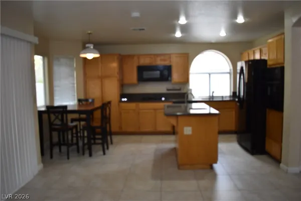 $2,250 | 3116 Forest Lake Street, Las Vegas, NV 89117