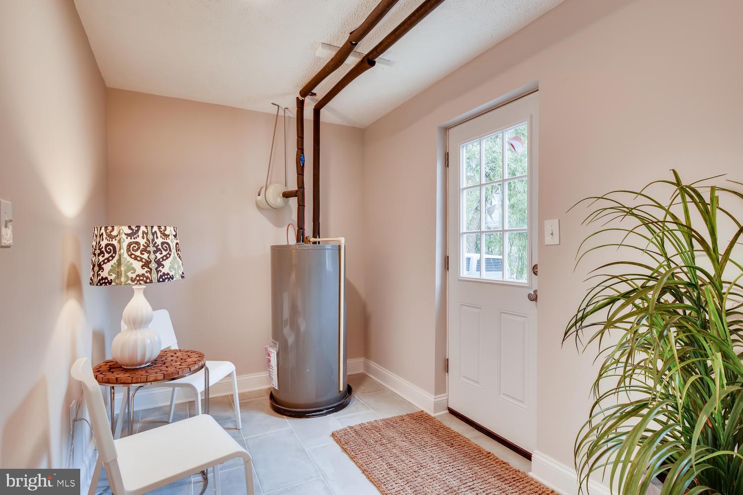 1749 Circle Road Baltimore, MD 21204 - Photo 22 of 28