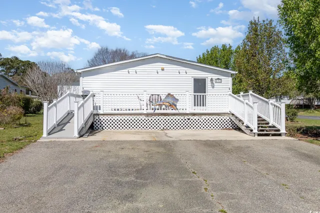 $229,000 | 832 Rusty Anchor Court, Murrells Inlet, SC 29576