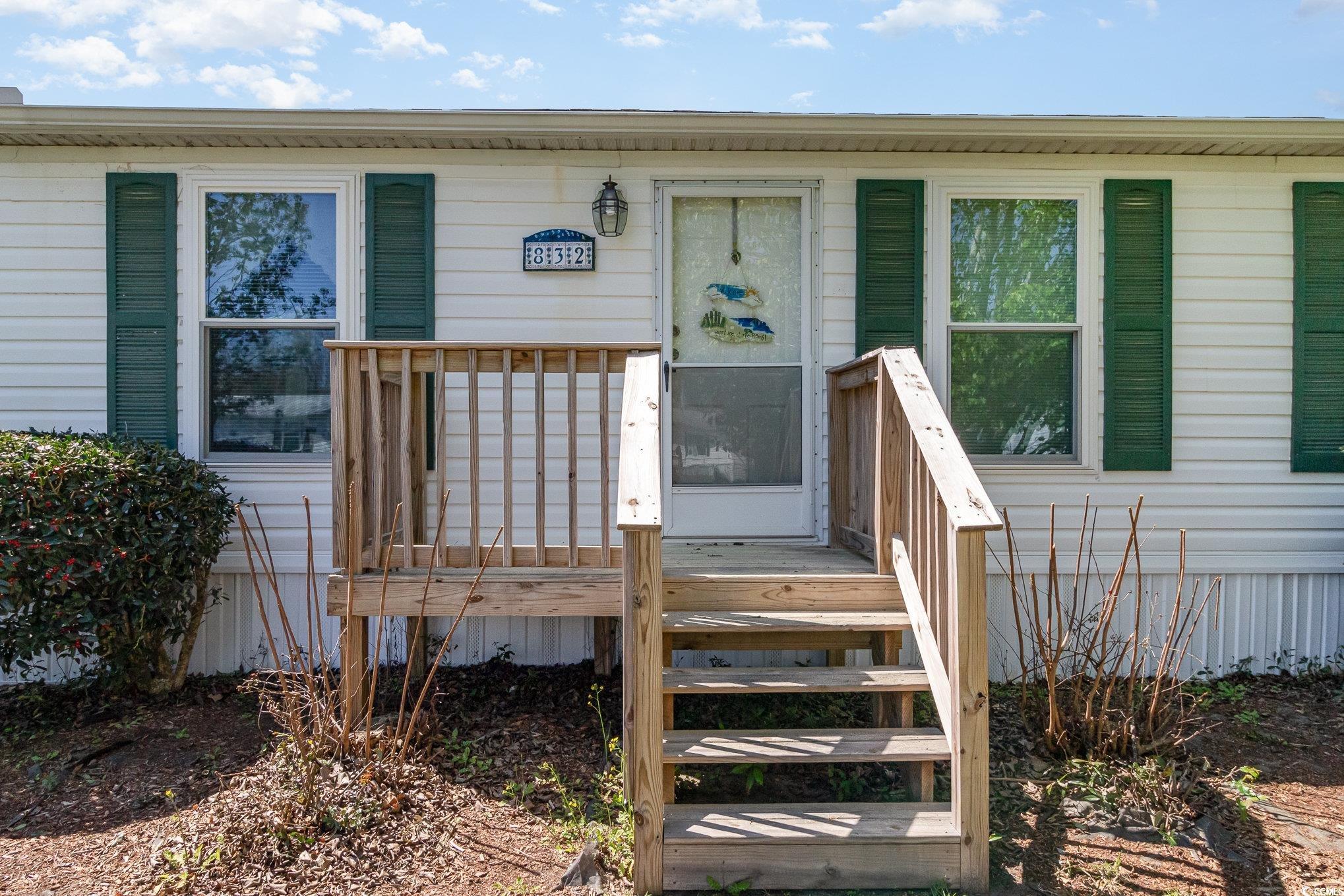 832 Rusty Anchor Court Murrells Inlet, SC 29576 - Photo 3 of 30