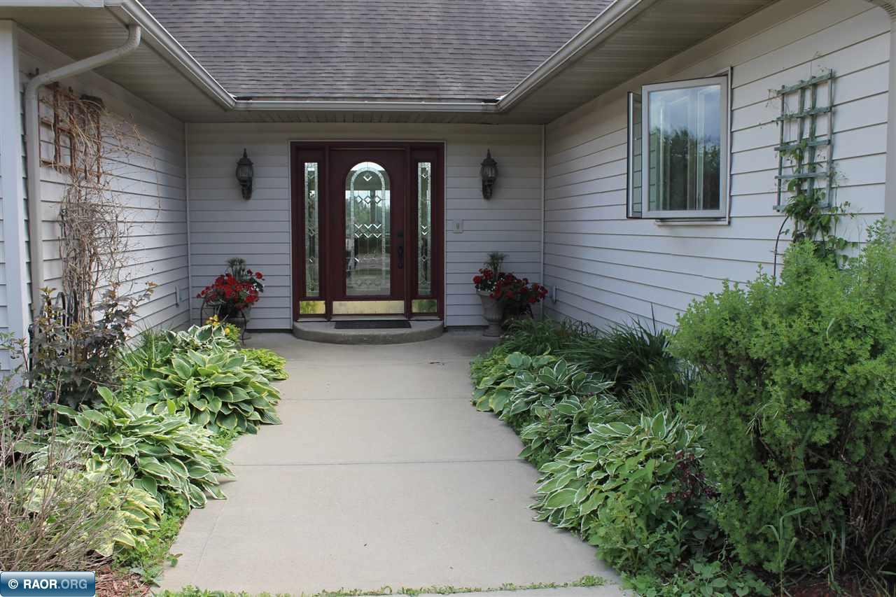 1202 18th Street South Virginia, MN 55792 - Photo 2 of 35