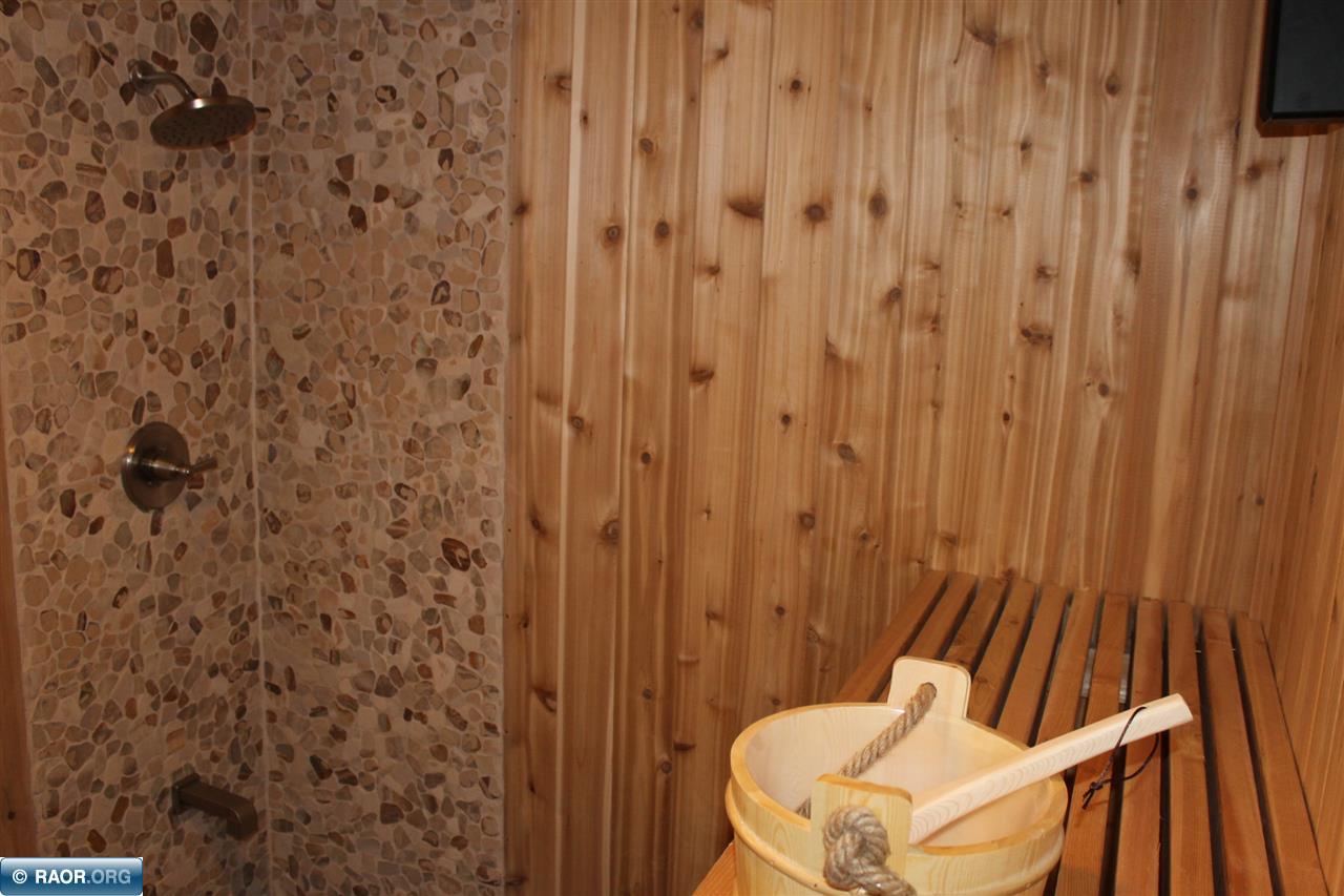 1202 18th Street South Virginia, MN 55792 - Photo 24 of 35
