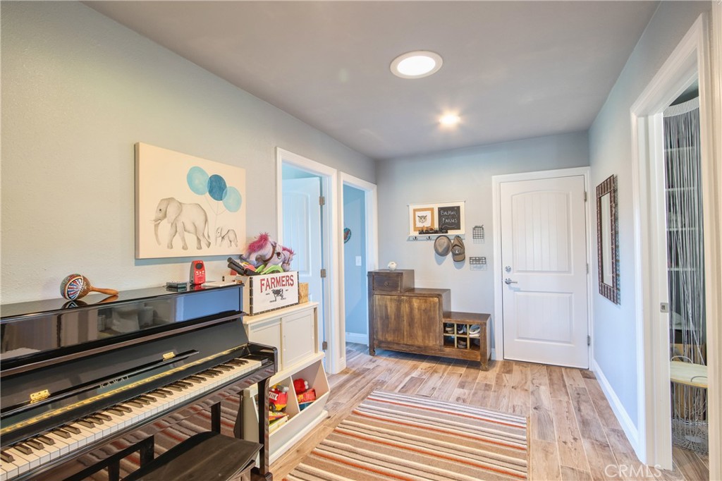 40390 Ross Road Fallbrook, CA 92028 - Photo 9 of 34