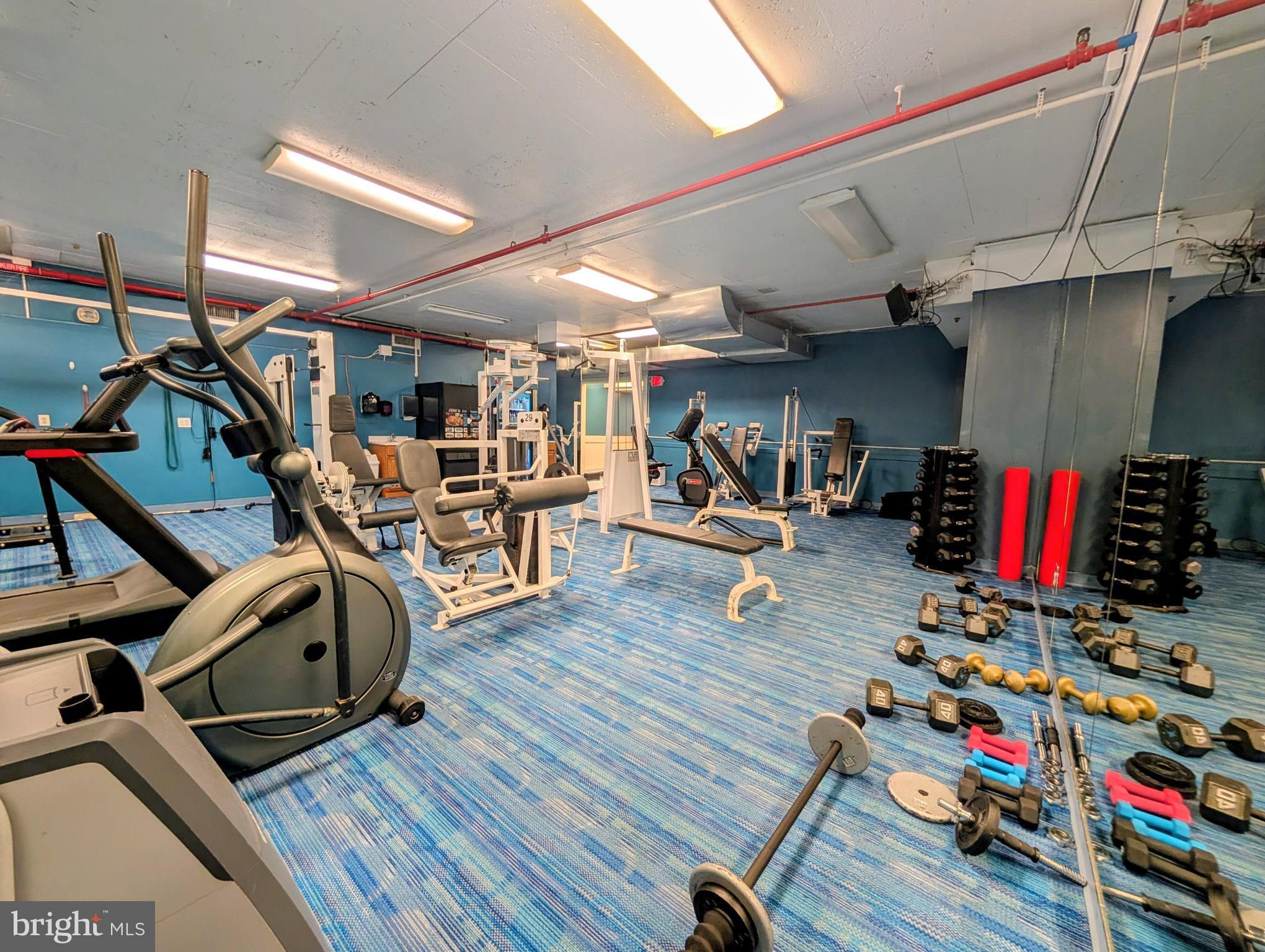 1324 Locust Street, Unit 618 Philadelphia, PA 19107 - Photo 26 of 34 a room with lots of gym equipment