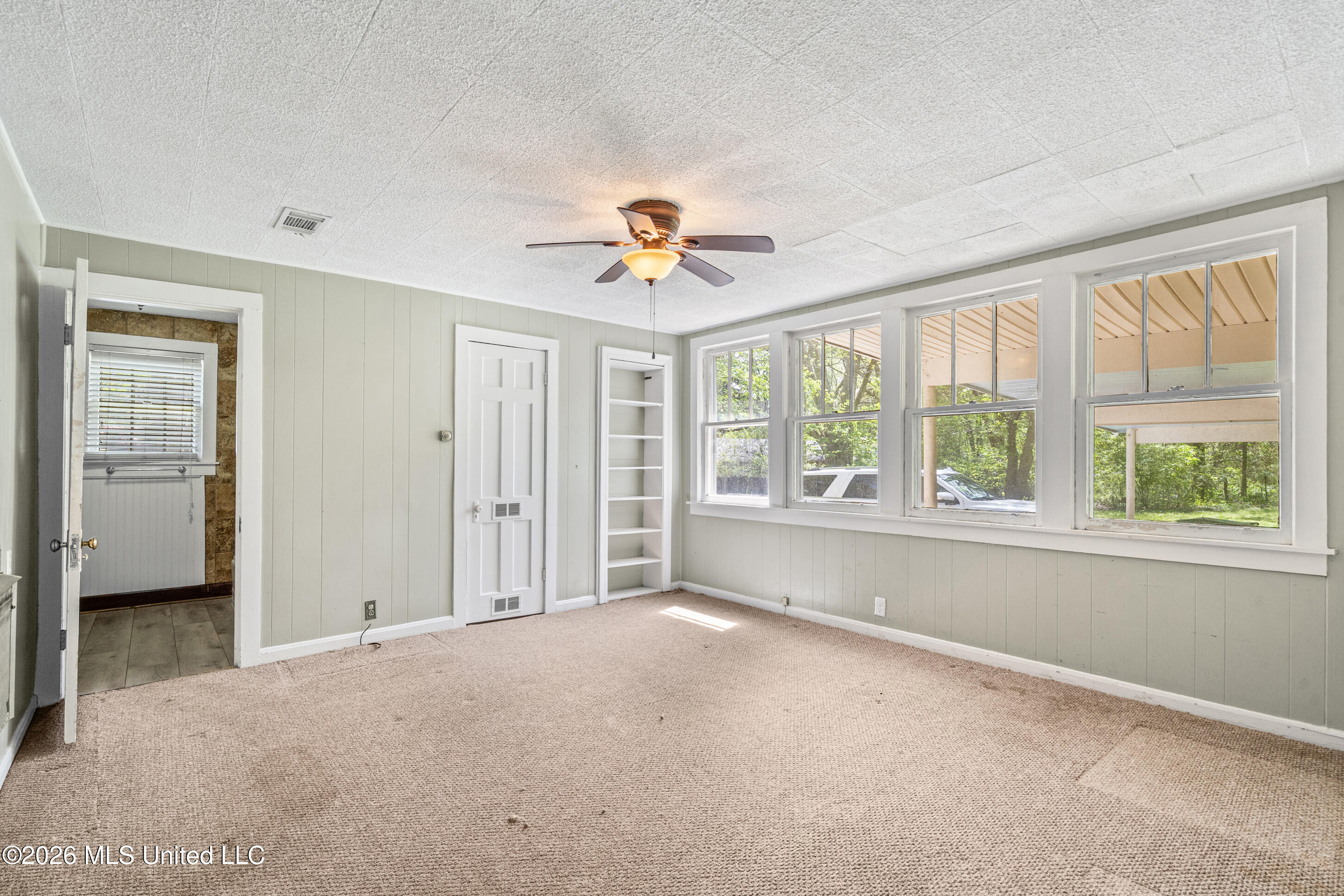 712 Strayhorn Street Senatobia, MS 38668 - Photo 11 of 28 11__dsc2385_print