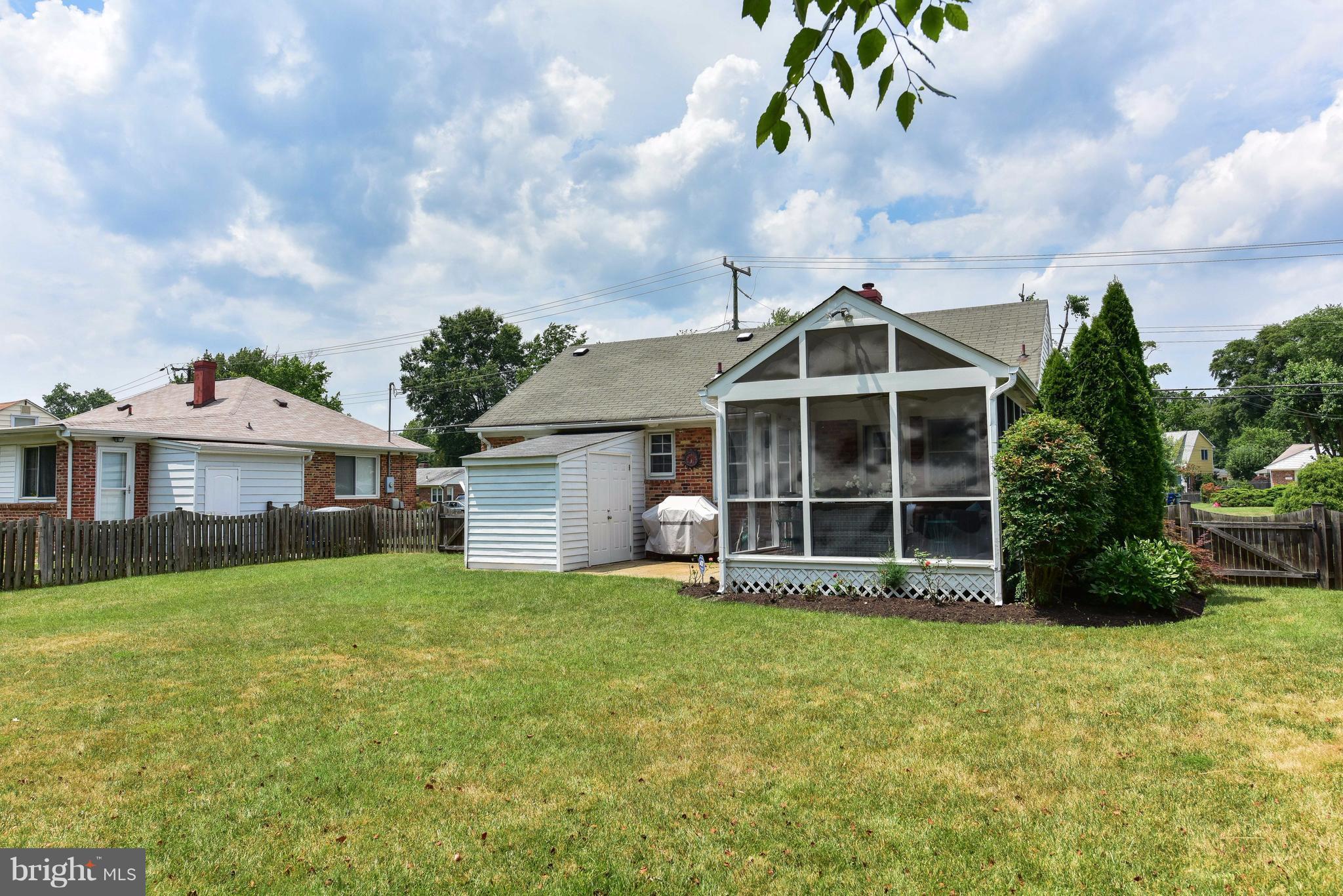 1607 Shenandoah Road Alexandria, VA 22308 - Photo 26 of 30 Rear Exterior