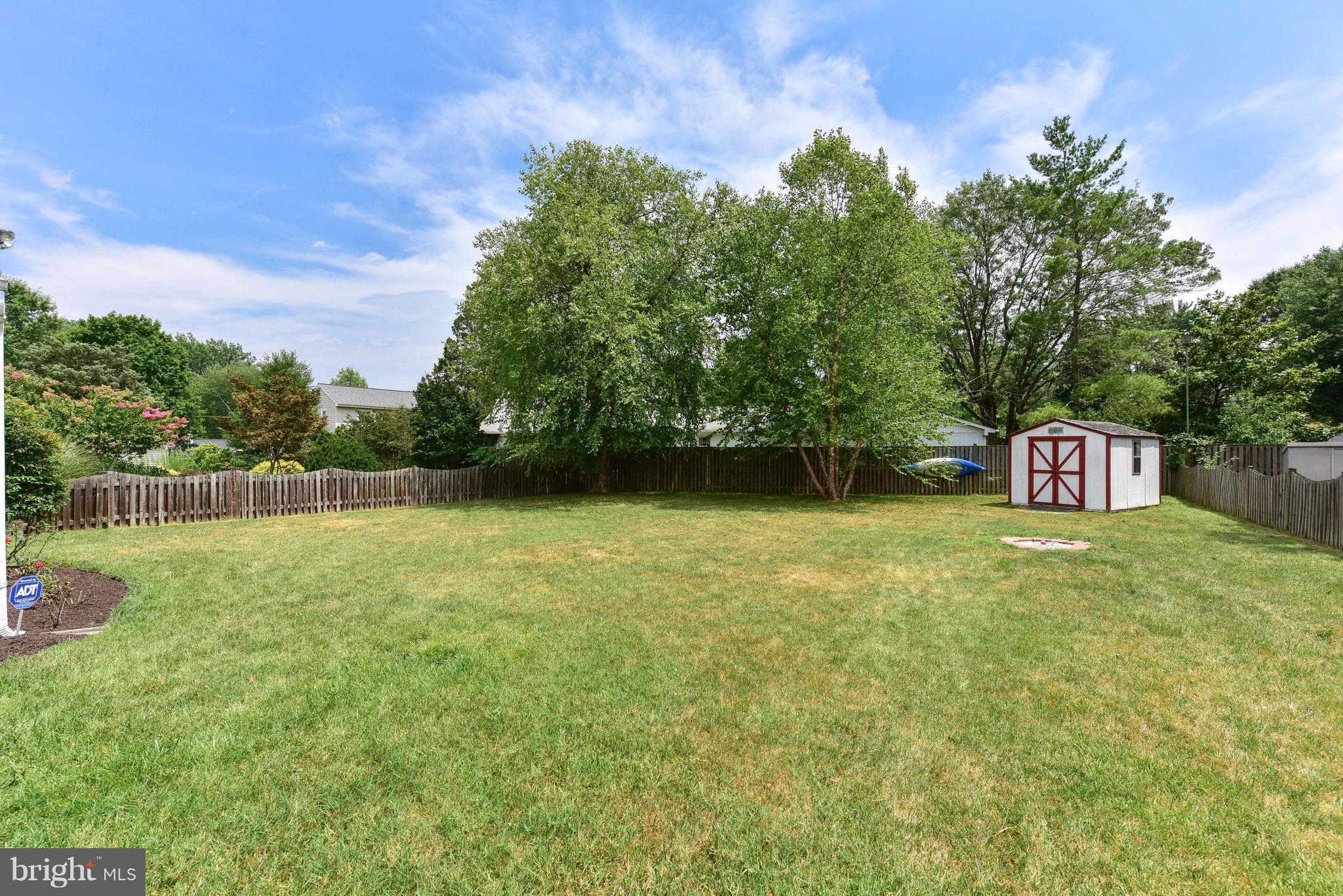 1607 Shenandoah Road Alexandria, VA 22308 - Photo 27 of 30 Generously sized backyard