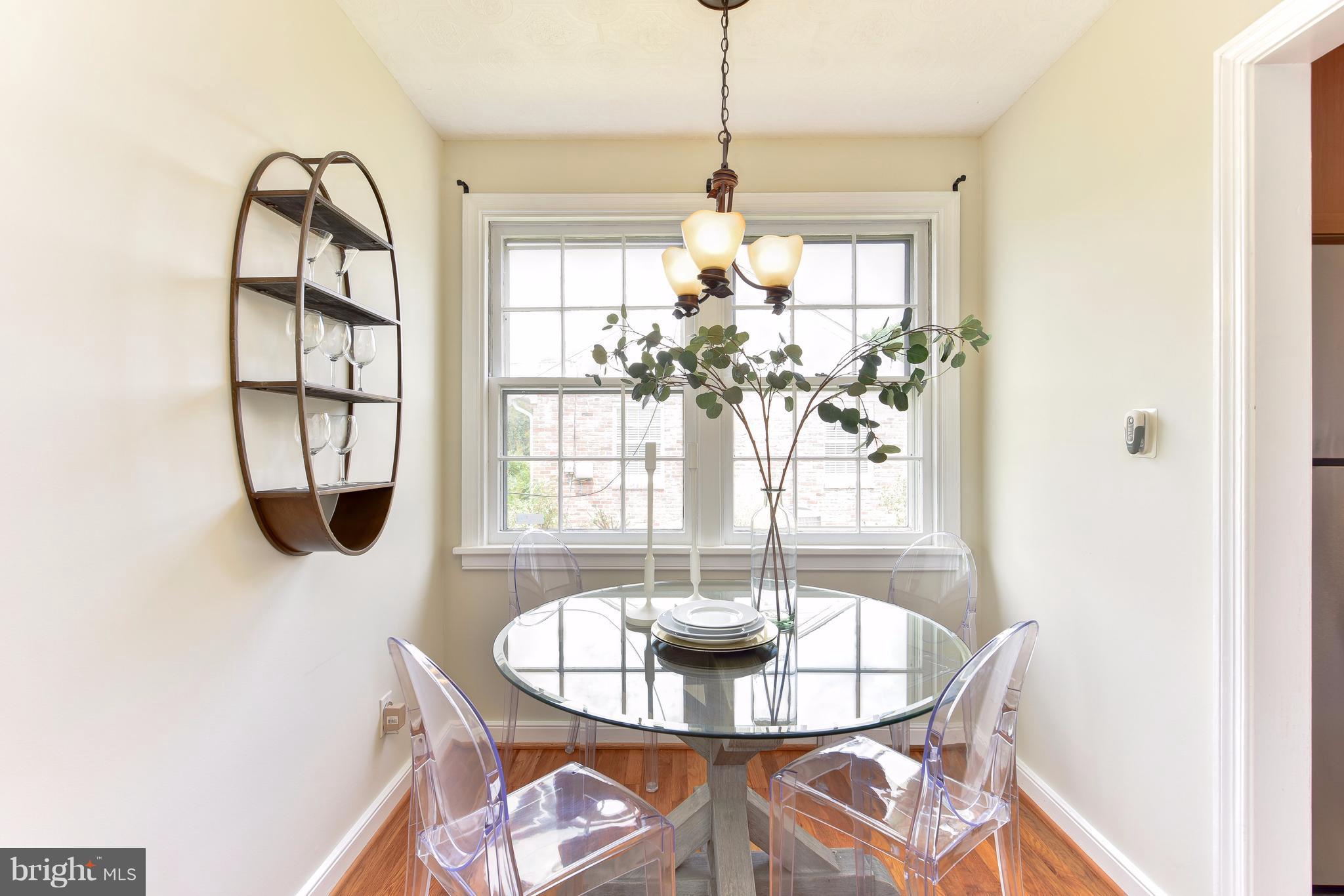 1607 Shenandoah Road Alexandria, VA 22308 - Photo 4 of 30 Beautiful dining room perfect for four