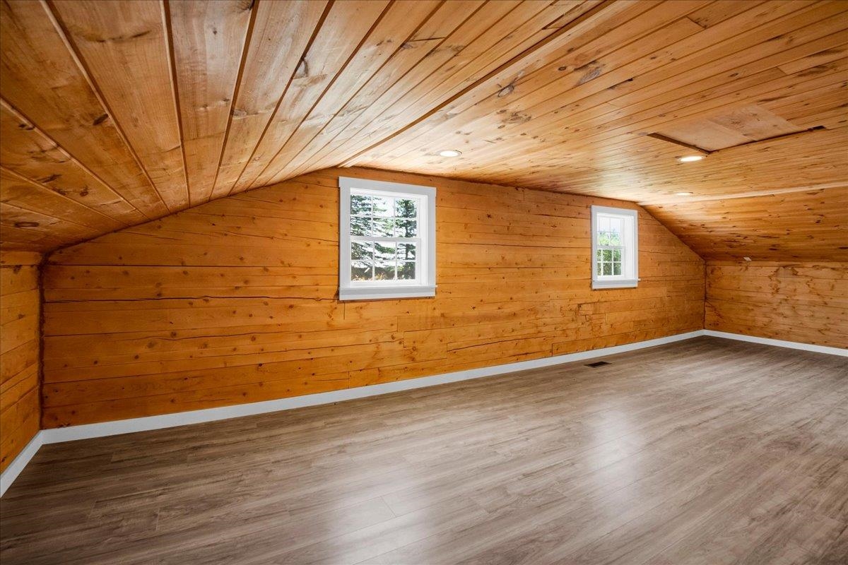 33 Foster Lane Barre, VT 05641 - Photo 22 of 52