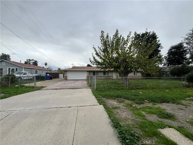$2,750 | 1795 East Victoria Avenue, San Bernardino, CA 92408