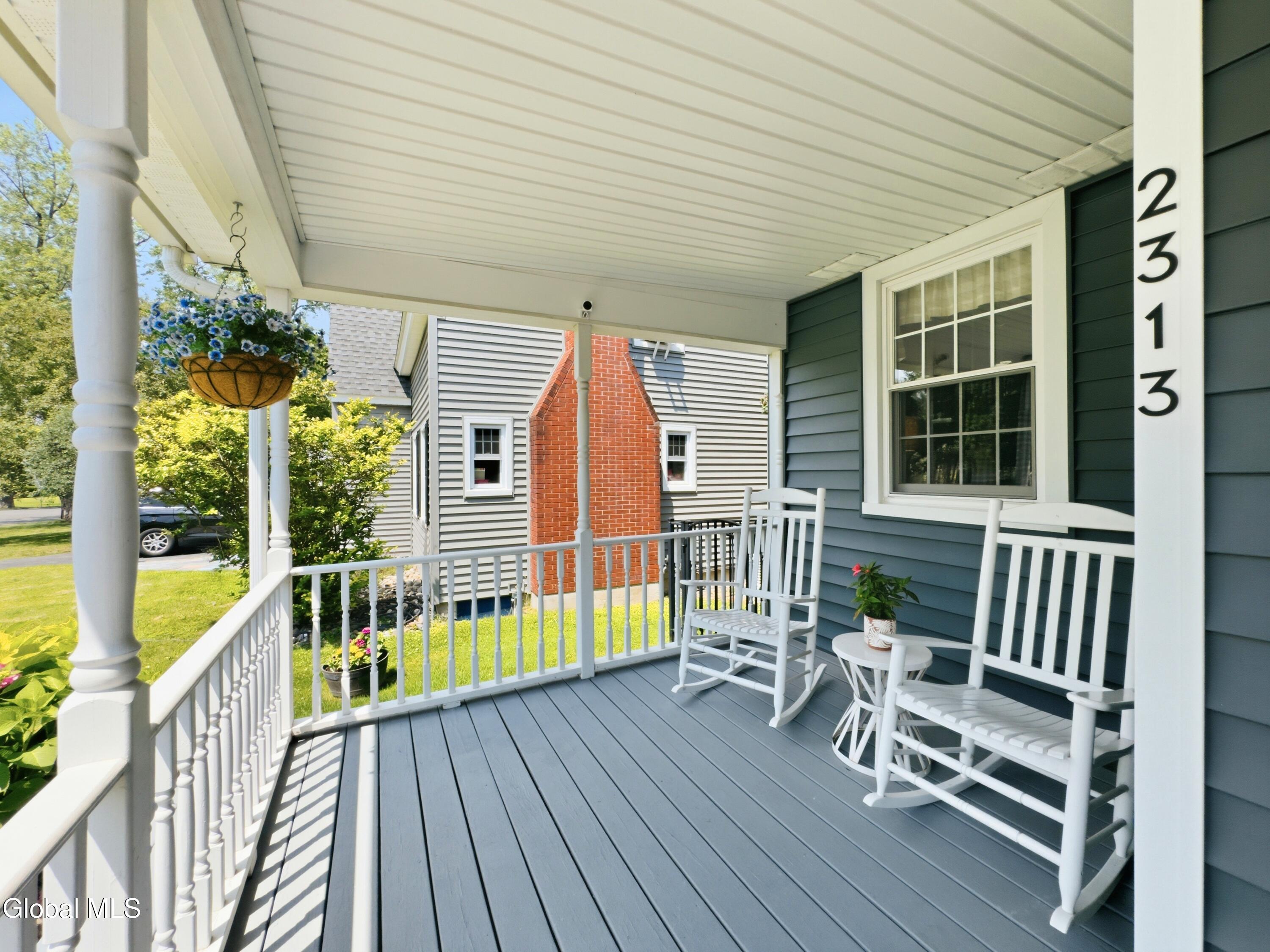 2313 Barcelona Road Niskayuna, NY 12309 - Photo 36 of 50 IMG_4198
