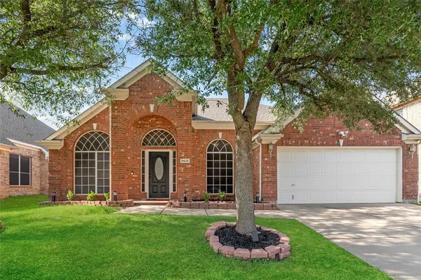 $414,990 | 9925 Crawford Farms Drive, Fort Worth, TX 76244