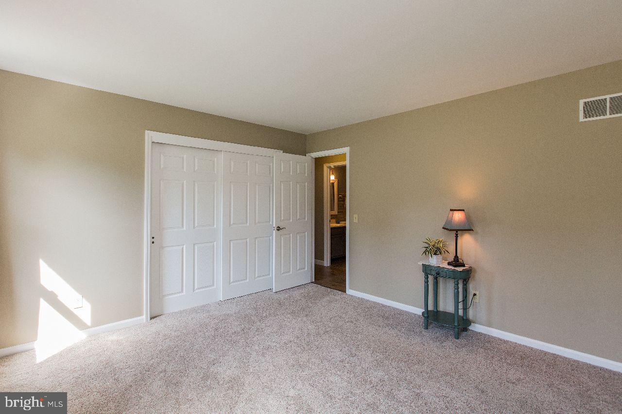 1719 White Water Road Lancaster, PA 17603 - Photo 17 of 49 Gallery Image 17