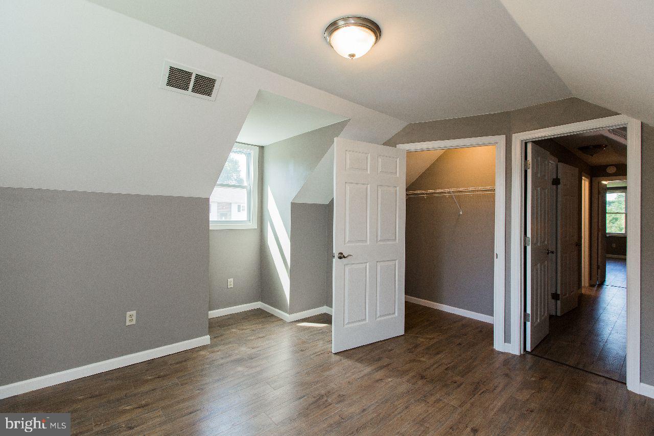 1719 White Water Road Lancaster, PA 17603 - Photo 26 of 49 with walk- closet