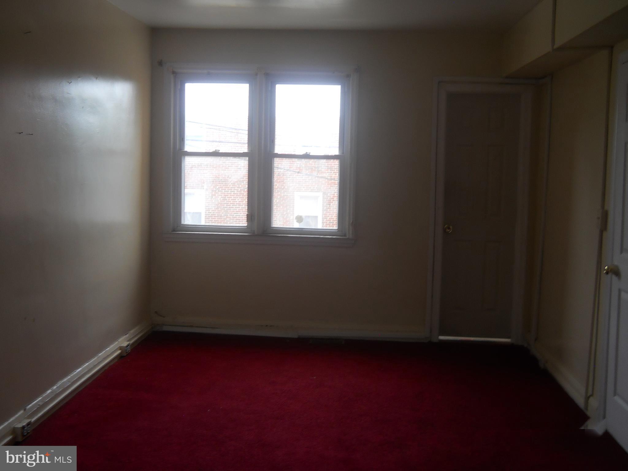5221 Harford Road Baltimore, MD 21214 - Photo 5 of 17 Diningroom