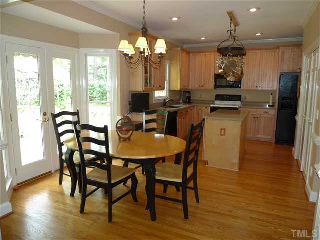 2604 Bembridge Drive Raleigh, NC 27613 - Photo 6 of 12 Gallery Image 6